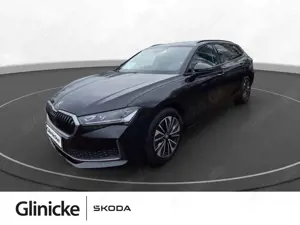 Skoda Superb Combi 2.0 TDI DSG Navi AHK Panorama Matri