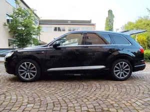 Audi Q7 Q7 3L TDI - Luftfederung - Audi Service - f. Vollausstattung