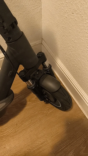 Fast neuer Ninebot City Roller 