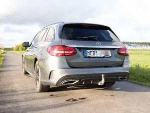 Mercedes-Benz C 220 C-Klasse T-Modell Diesel d T 9G-TRONIC AMG Line AHK PANO LED SHZ DISTRO Bild 3