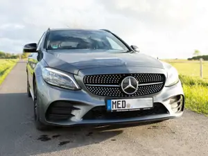 Mercedes-Benz C 220 C-Klasse T-Modell Diesel d T 9G-TRONIC AMG Line AHK PANO LED SHZ DISTRO Bild 2