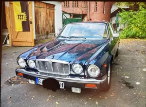 Jaguar XJ6