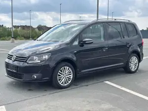 Volkswagen Touran 2.0 TDI Cup 7. Sitze ALU PDC