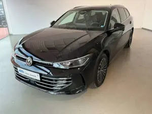 Volkswagen Passat Variant 1.5 eTSI Elegance | AHK | IQ.LIGH