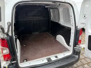 Opel Combo E Cargo 1.5 CDTI RFK°Carplay°Temo°Navi°DAB Bild 5