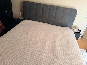 Modernes Boxspringbett 180x200 GRATIS   guter Zustand