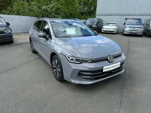 Volkswagen Golf VIII Variant 1.5 eTSI 110 kW Goal,Standheiz
