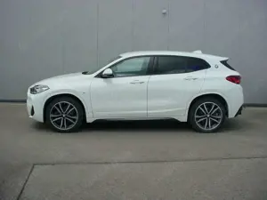 BMW X2 20d*KAMERA *M Sport*PDC*M-SITZE*