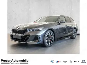 BMW i5 eDrive40 21" M Sport Pro 360° HuD PANO B/W Autobah