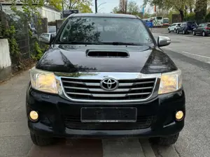 Toyota Hilux Toyota Hilux 2014 4 Doors
