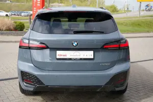 BMW 220 220i Active Tourer M Sport LED Navi Head-Up AHK Bild 5