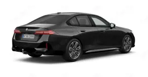 BMW 520 d Limousine M-Sport AHK Inno Bild 2