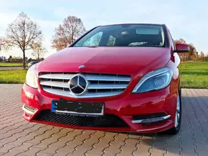 Mercedes-Benz B 180 (BlueEFFICIENCY) 7G-DCT
