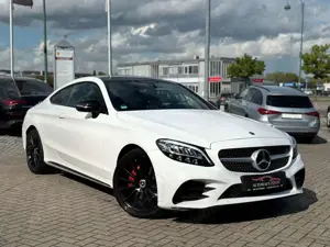 Mercedes-Benz C 180 Coupe 9G-TRONIC"AMG-LINE"LED*AMBIENTE*NAVI