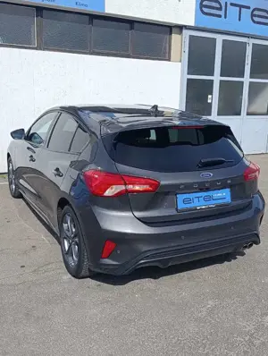 Ford Focus Bild 4