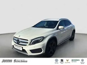 Mercedes-Benz GLA 220 D AMG Line PDC AHK TEMPOMAT KAMERA Klima Xenon