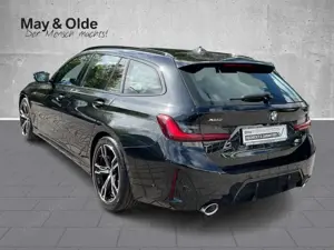BMW 330 Bild 5