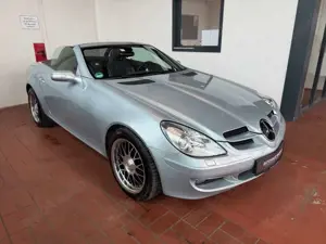 Mercedes-Benz SLK 200 Kompressor Roadster/NappaLeder/Airscarf