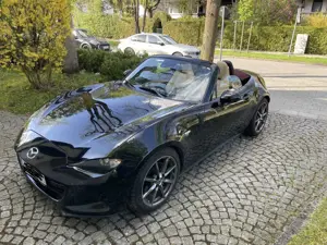 Mazda MX-5 Sakura skyactive