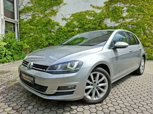 Volkswagen Golf VII Highline Auto.*Bi-Xenon*Klima*MFL*SHZ*