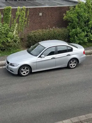 BMW 318 318i