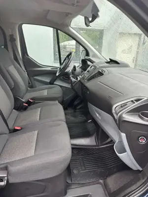 Ford Transit Custom Bild 3