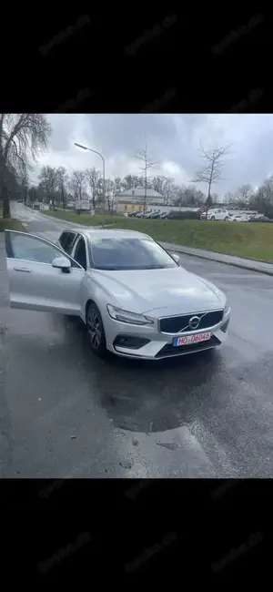 Volvo V60 D4 AWD Geartronic Momentum SHZ AHN