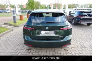 BMW 220 Bild 5