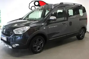 Dacia Dokker Stepway 1,2 TCE Celebration AHK Rfk Shzg Klima PDC