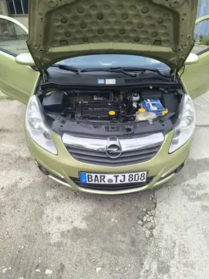 Opel Corsa CATCH ME