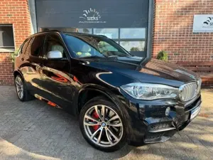 BMW X5 M d,LEDER,PANO,HK,STANDHEIZUNG,NIGHT Bild 4