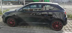 Alfa Romeo MiTo 1.4 8V Junior_Nächste TÜV am 06.27_1. Hand