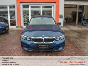 BMW 320 Bild 2