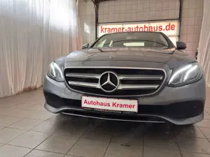 Mercedes-Benz E 200 Limousine Avantgarde 4Matic 2 J Garantie Bild 5