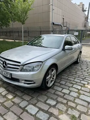 Mercedes-Benz C 250 CGI Automatik BlueEFFICIENCY Avantgarde