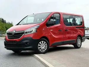 Renault Trafic L1H1 2,8t *9Sitze* Life LED AHK Automatik 2.Hand