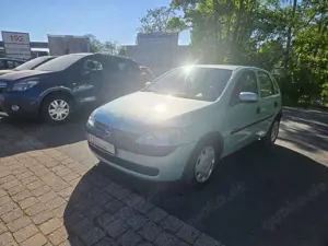 Opel Corsa 1.4 16V Comfort Automtik Klima PDC