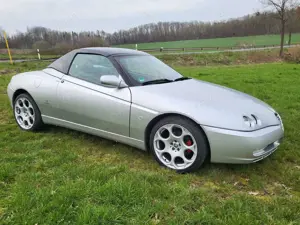 Alfa Romeo Spider
