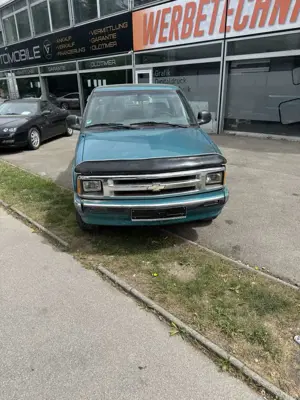Chevrolet S-10
