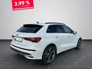 Audi A3 30 TFSI S tron. S LINE SONOS ACC LE Bild 2
