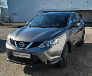 Nissan Qashqai N-Connecta.Automatic.Kamrea.Navi.SHZ.