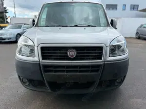 Fiat Doblo Doblò 1.9 JTD SX Kombi*Klima* Bild 2