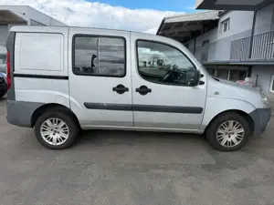 Fiat Doblo Doblò 1.9 JTD SX Kombi*Klima* Bild 5