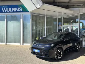 Volkswagen T-Roc R-Line 1.5 eTSI DSG, AHK, Easy-Open,+++