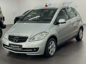 Mercedes-Benz A 160 SHZ/PDC/UNFALLFREI/2.HAND/DER BESTE!