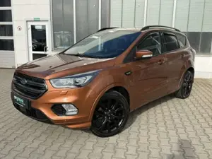 Ford Kuga 1.5 EcoBoost 2x4 ST-Line