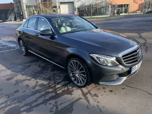 Mercedes-Benz C 300 Vollausstattung TÜV neu Panorama Standheizung