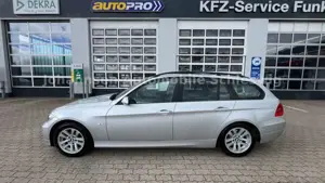 BMW 318 i Touring,Automatik,Klima,PDC,SHZ,CD,ZV,Servo