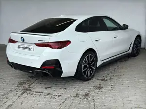 BMW i4 eDrive40 M Sport PRO Navi.LED.360°.InnoPaket Bild 4