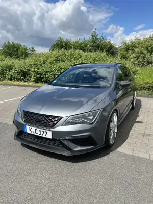 SEAT Leon Cupra ST 300 AWD - Carbon Edition - Hurricane AGA